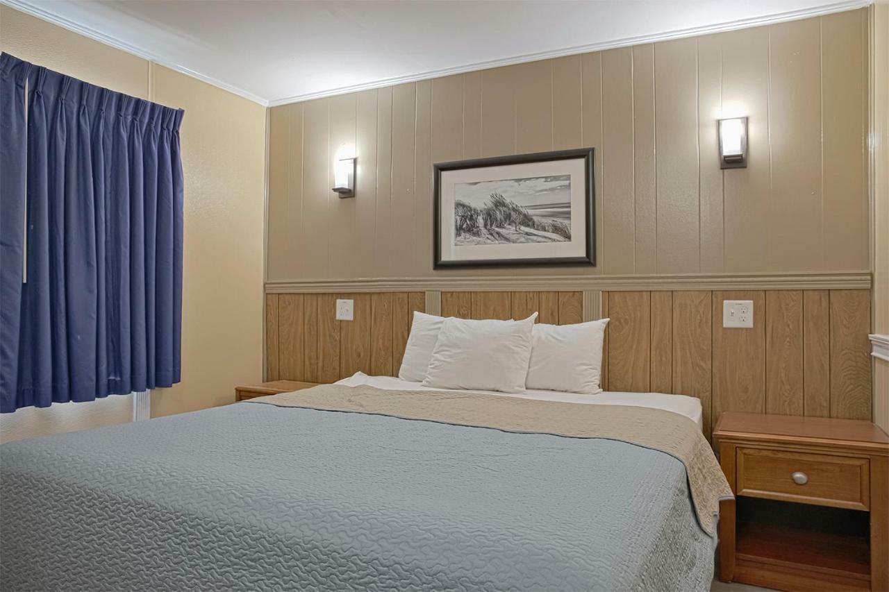 ناجز هيد Colonial Inn المظهر الخارجي الصورة