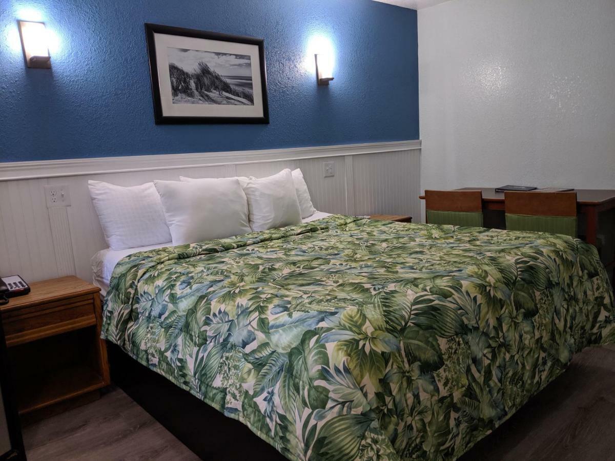 ناجز هيد Colonial Inn المظهر الخارجي الصورة